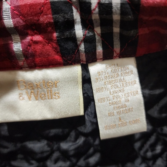 Quilted Vest Baxter & Wells Red Silver Black Stylish Snap EUC Womans Large - Picture 4 of 8